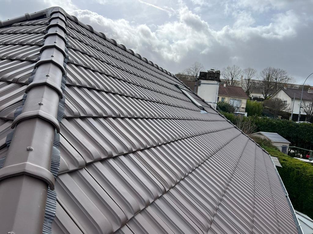 Photo d'un toit rénové par SBJ Couverture