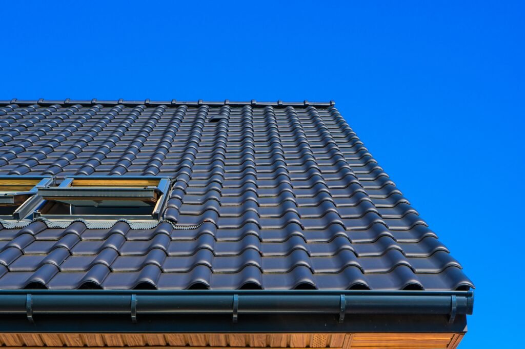 Sbj-couverture - Services de Toiture : Guide Complet Pour Une Protection Durable - Featured Image 1